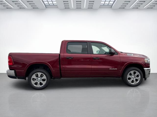 2025 RAM Ram 1500 RAM 1500 LONE STAR CREW CAB 4X4 57 BOX