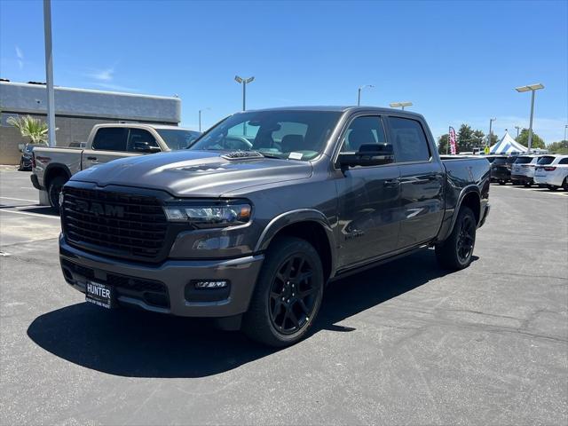 2025 RAM Ram 1500 RAM 1500 LARAMIE CREW CAB 4X2 57 BOX