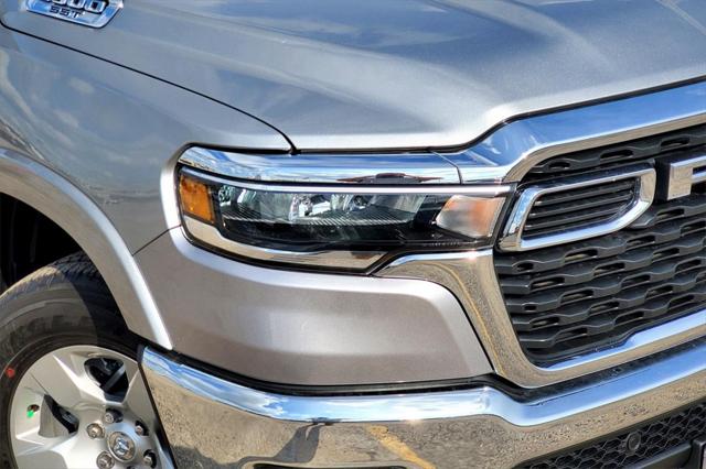 2025 RAM Ram 1500 RAM 1500 LONE STAR QUAD CAB 4X4 64 BOX