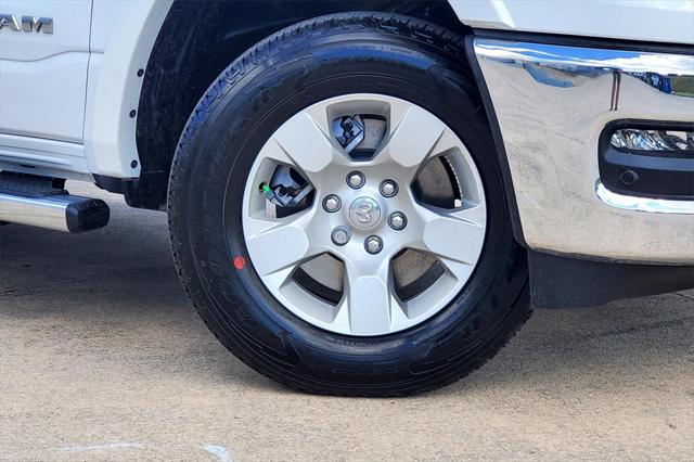2025 RAM Ram 1500 RAM 1500 LONE STAR QUAD CAB 4X4 64 BOX