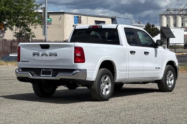 2025 RAM Ram 1500 RAM 1500 BIG HORN QUAD CAB 4X2 64 BOX