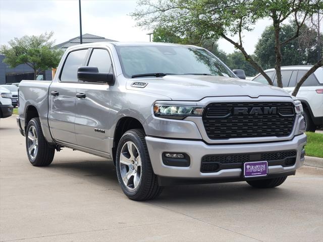 2025 RAM Ram 1500 RAM 1500 TRADESMAN CREW CAB 4X2 57 BOX