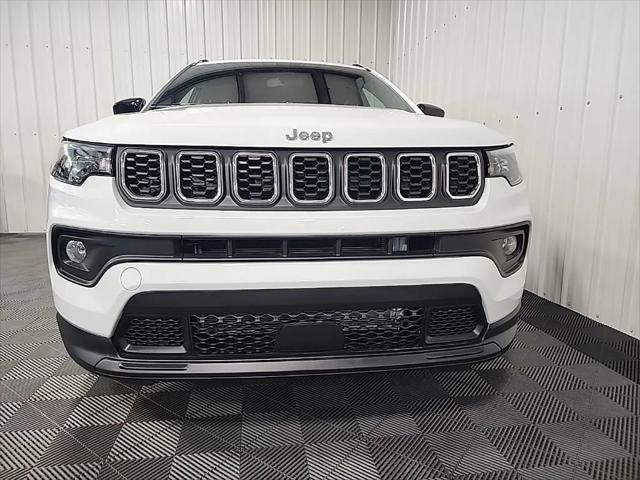 2025 Jeep Compass COMPASS LATITUDE 4X4