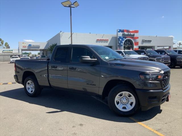 2025 RAM Ram 1500 RAM 1500 TRADESMAN QUAD CAB 4X2 64 BOX