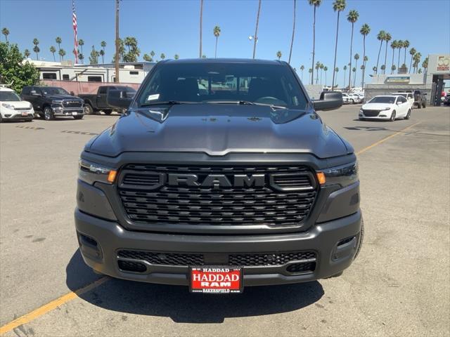 2025 RAM Ram 1500 RAM 1500 TRADESMAN QUAD CAB 4X2 64 BOX