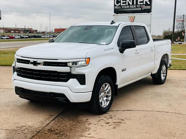2022 Chevrolet Silverado 1500 4WD Crew Cab Short Bed RST