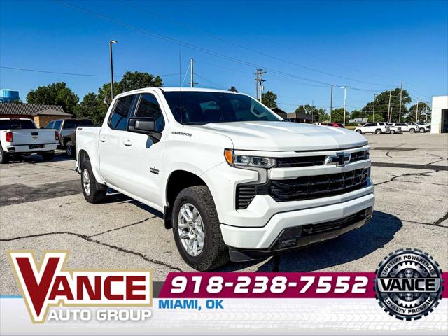 2022 Chevrolet Silverado 1500 4WD Crew Cab Short Bed RST
