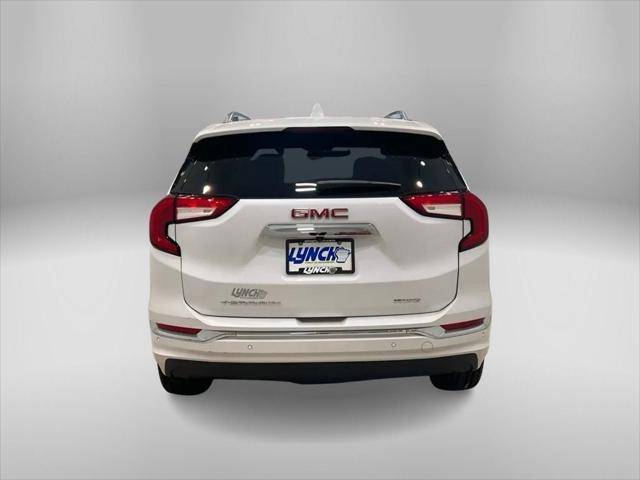 2022 GMC Terrain AWD Denali