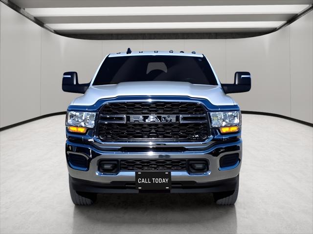 2024 RAM 2500 Tradesman Crew Cab 4x4 64 Box