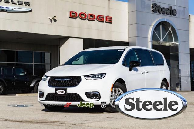 2025 Chrysler Pacifica PACIFICA SELECT