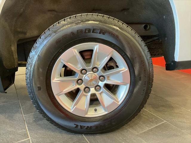 2023 Chevrolet Silverado 1500 4WD Crew Cab Standard Bed LT