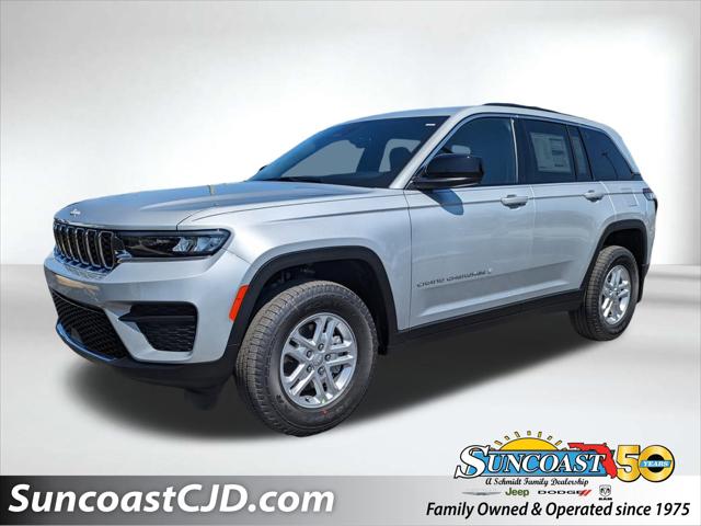 2025 Jeep Grand Cherokee GRAND CHEROKEE LAREDO 4X2
