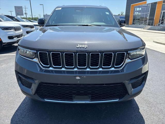 2025 Jeep Grand Cherokee GRAND CHEROKEE LAREDO X 4X2
