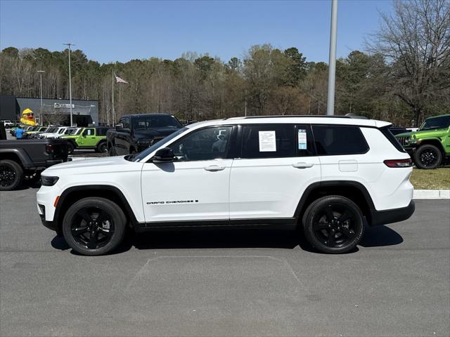 2023 Jeep Grand Cherokee L Altitude 4x2