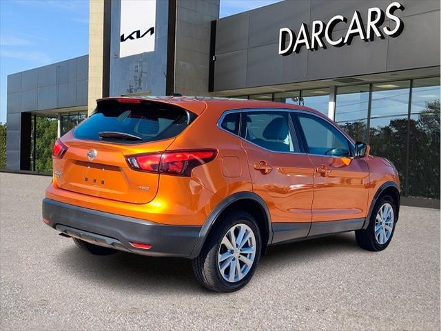 2017 Nissan Rogue Sport S