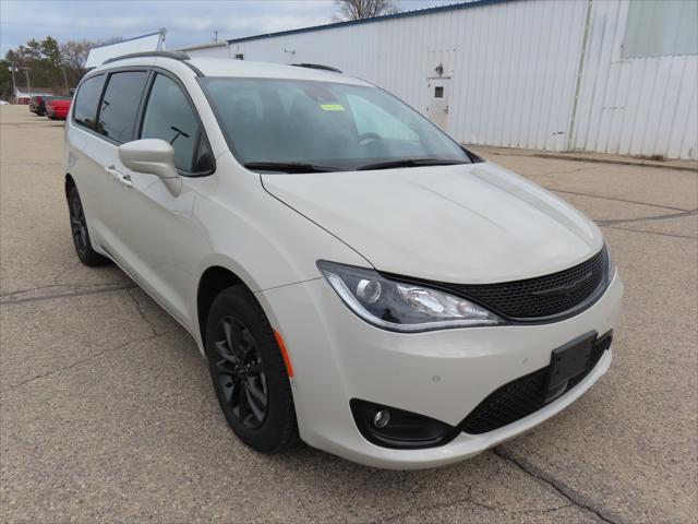 2020 Chrysler Pacifica AWD Launch Edition