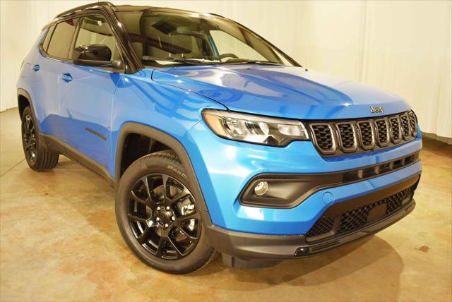 2024 Jeep Compass COMPASS LATITUDE 4X4