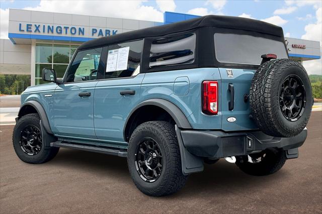 2023 Ford Bronco Base
