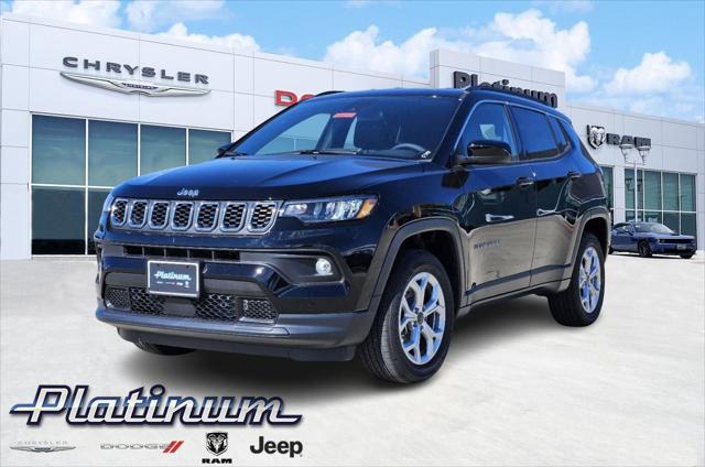 2025 Jeep Compass COMPASS LATITUDE 4X4