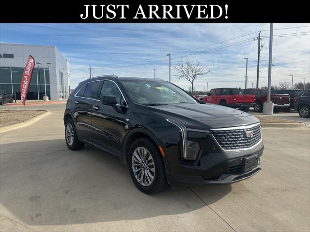 2024 Cadillac XT4 AWD Premium Luxury