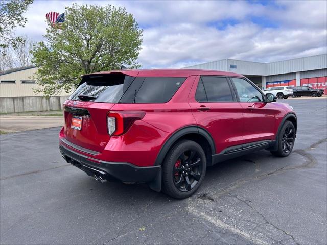 2022 Ford Explorer ST
