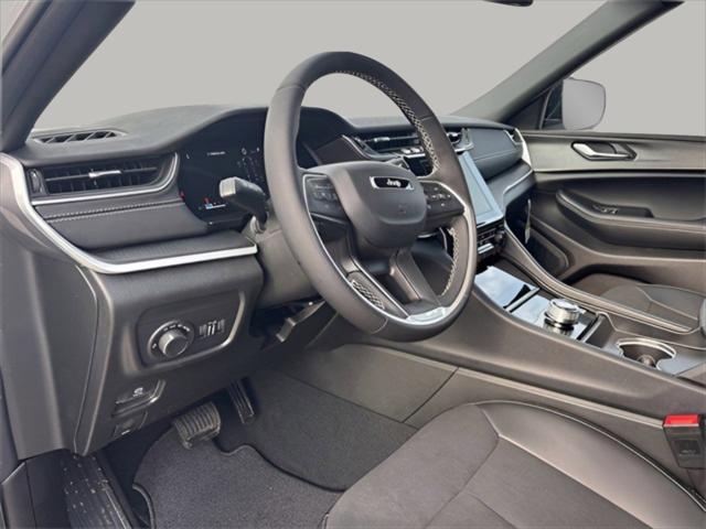2025 Jeep Grand Cherokee GRAND CHEROKEE L ALTITUDE X 4X2