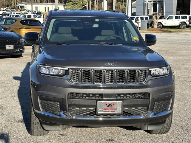 2023 Jeep Grand Cherokee L Laredo 4x2