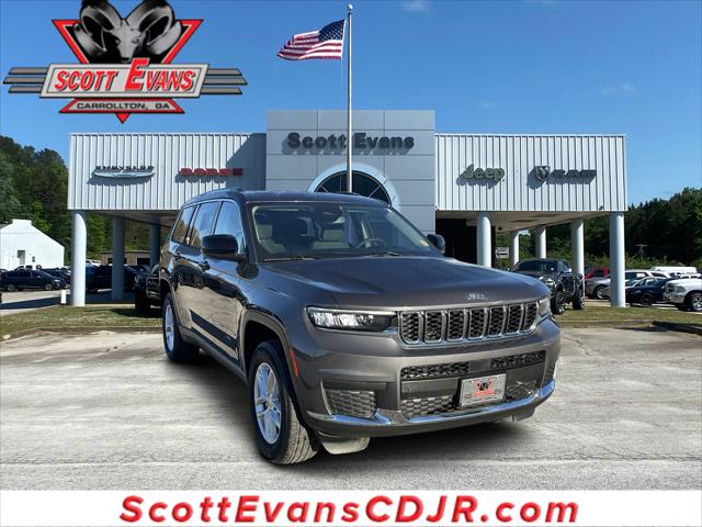 2023 Jeep Grand Cherokee L Laredo 4x2