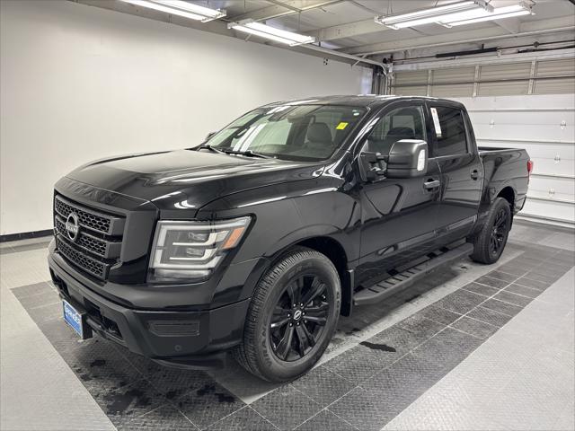 2023 Nissan TITAN Crew Cab SV 4x2