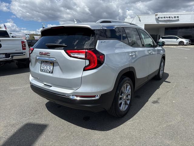 2022 GMC Terrain FWD SLT