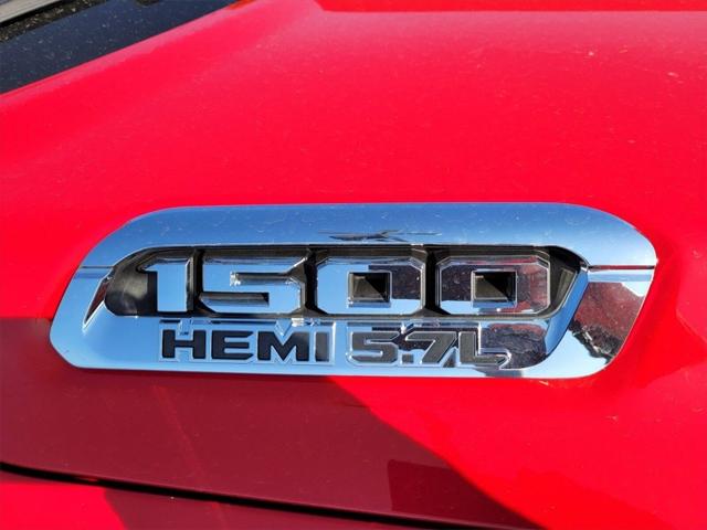 2019 RAM 1500 Big Horn/Lone Star Crew Cab 4x4 57 Box