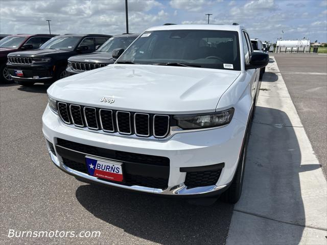 2025 Jeep Grand Cherokee GRAND CHEROKEE L LAREDO X 4X2