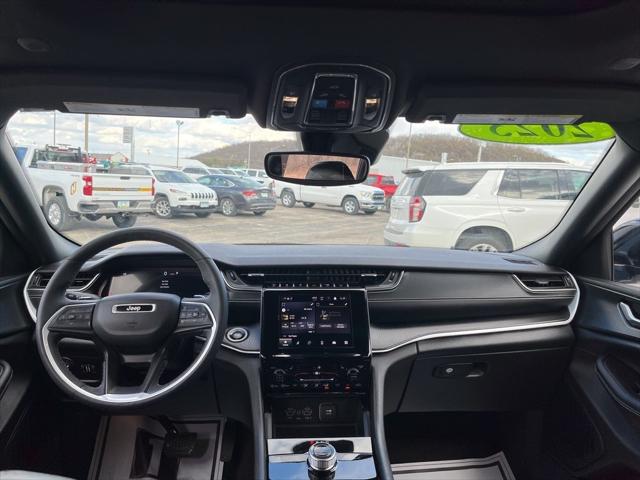 2023 Jeep Grand Cherokee L Altitude 4x4