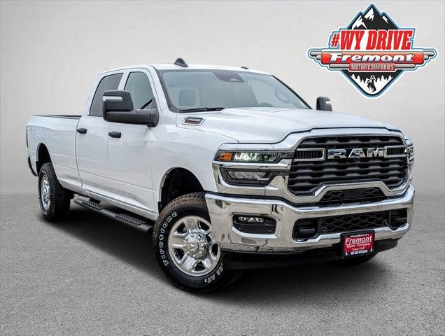 2025 RAM Ram 2500 RAM 2500 TRADESMAN CREW CAB 4X4 8 BOX