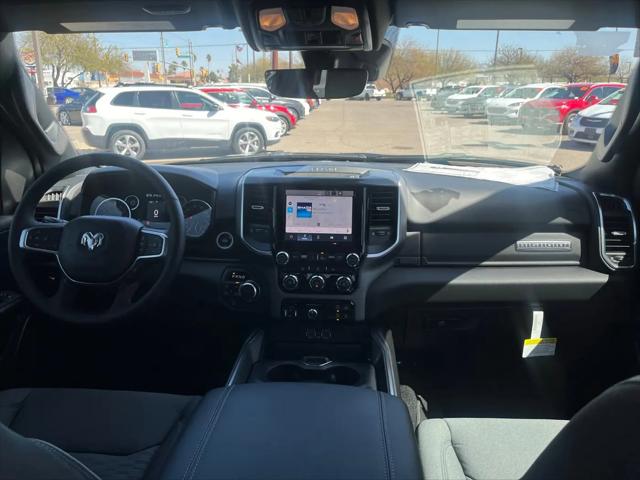 2025 Ram 1500 Big Horn Crew Cab 4x4 64 Box