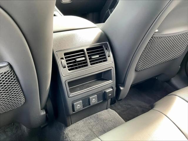 2026 Jaguar F-PACE R-Dynamic S P250 AWD Automatic