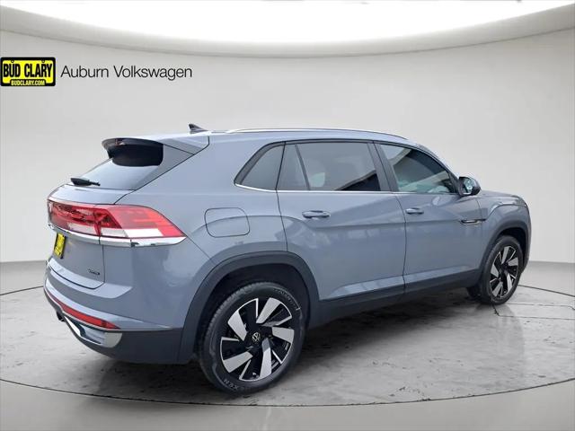 2025 Volkswagen Atlas Cross Sport 2.0T SE w/Technology