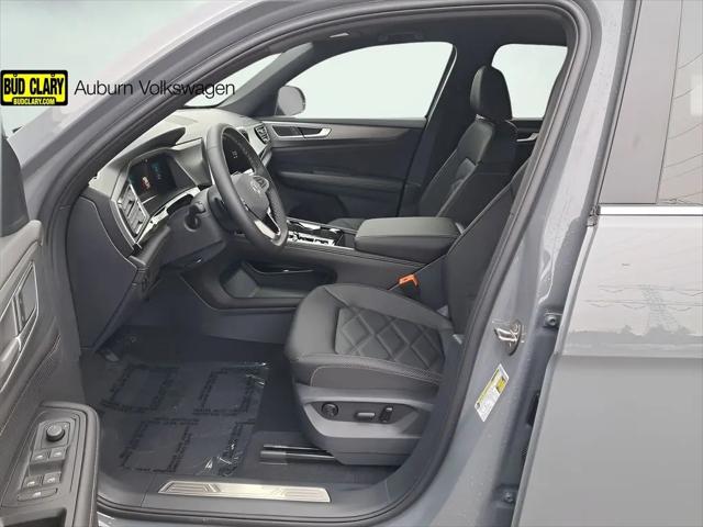 2025 Volkswagen Atlas Cross Sport 2.0T SE w/Technology