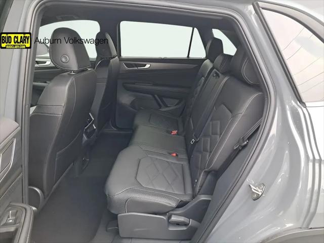 2025 Volkswagen Atlas Cross Sport 2.0T SE w/Technology