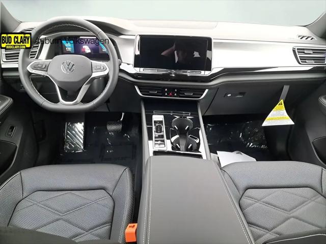 2025 Volkswagen Atlas Cross Sport 2.0T SE w/Technology