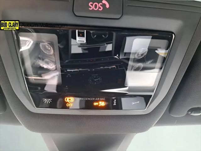 2025 Volkswagen Atlas Cross Sport 2.0T SE w/Technology