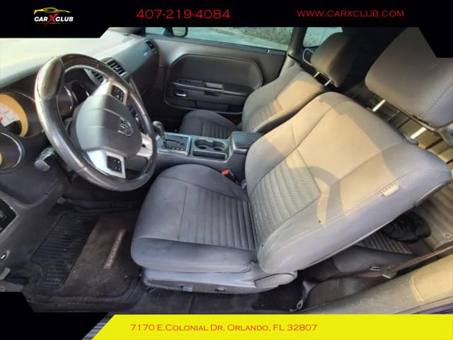 2013 Dodge Challenger SXT