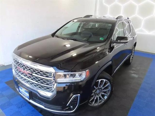 2022 GMC Acadia AWD Denali