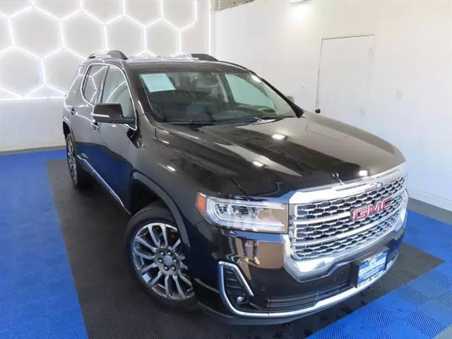 2022 GMC Acadia AWD Denali