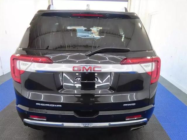 2022 GMC Acadia AWD Denali