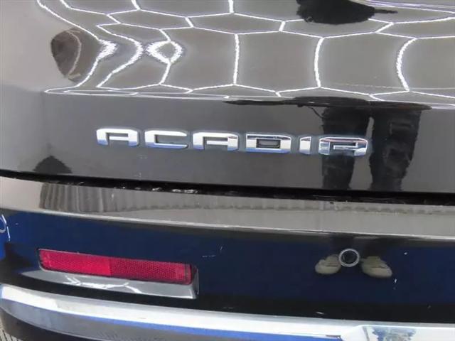 2022 GMC Acadia AWD Denali