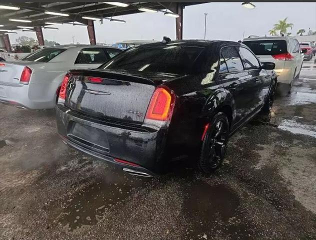 2022 Chrysler 300 S