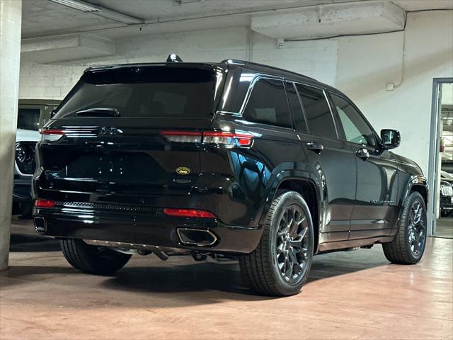 2025 Jeep Grand Cherokee Summit Reserve