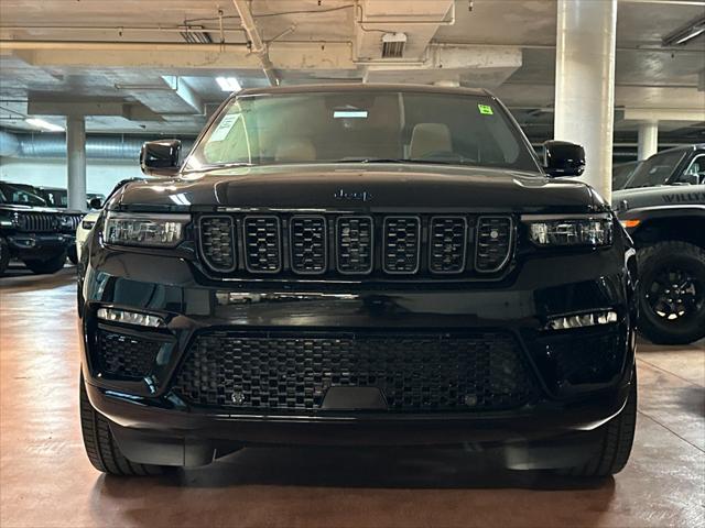 2025 Jeep Grand Cherokee Summit Reserve