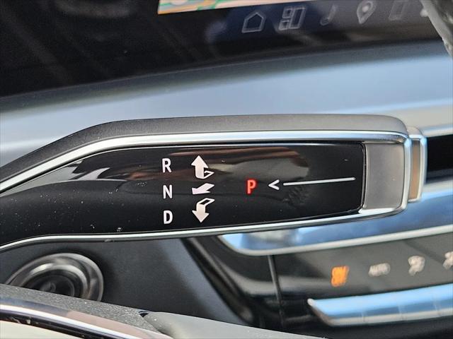 2025 Cadillac iQ Sport w/1SF